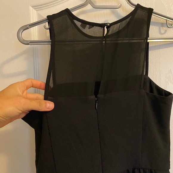 Banana Republic Little Black Dress Petite Size 00P - Picture 5 of 7